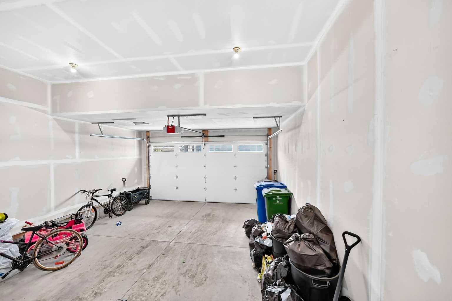 427 Kinniburgh Loop 