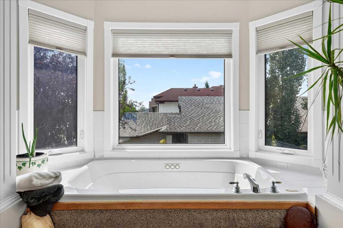 23 Cranfield Crescent SE