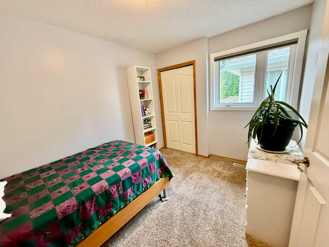 23 Cranfield Crescent SE