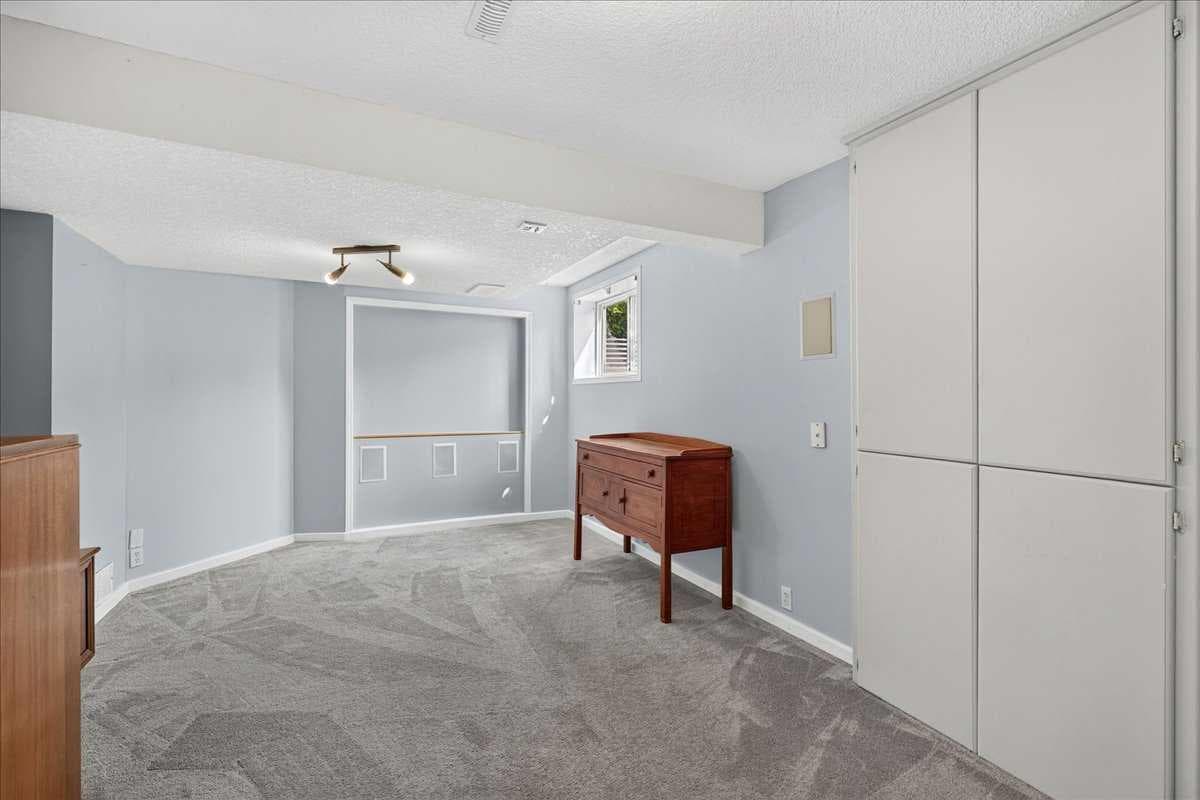 23 Cranfield Crescent SE
