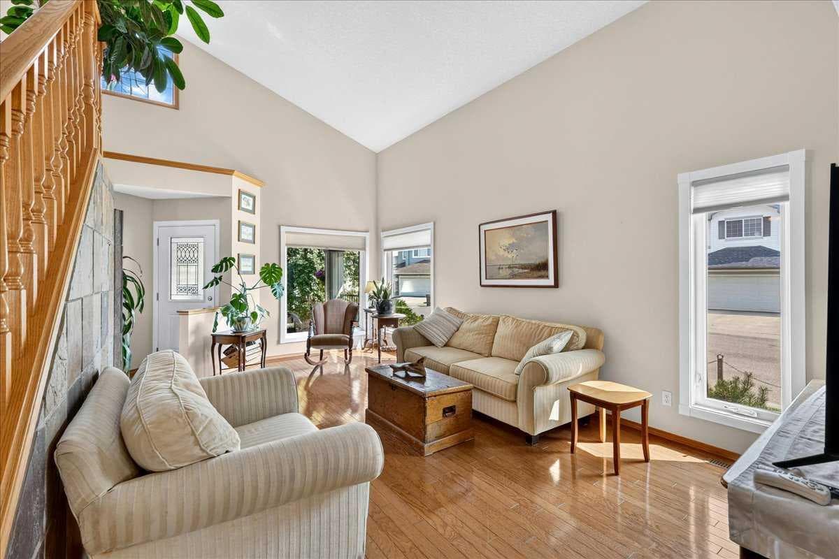 23 Cranfield Crescent SE