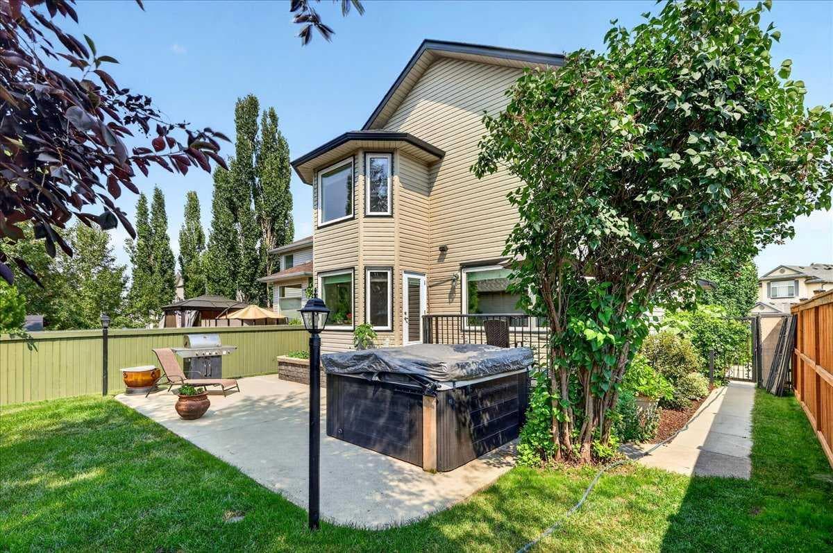 23 Cranfield Crescent SE