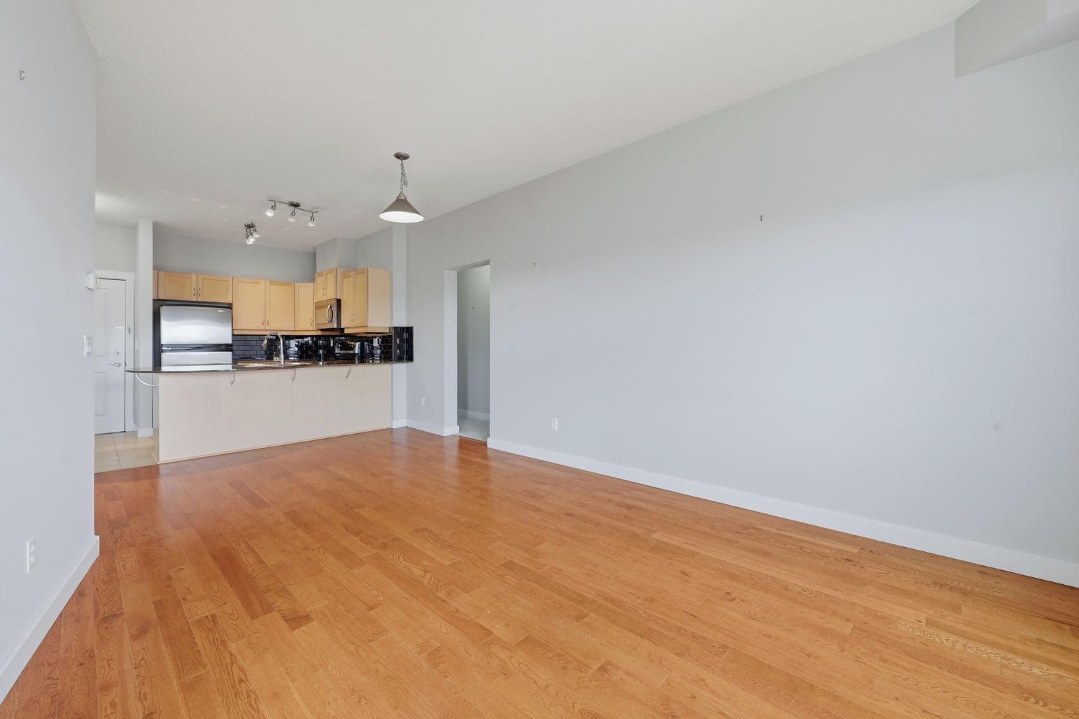 5605, 11811 Lake Fraser Drive SE