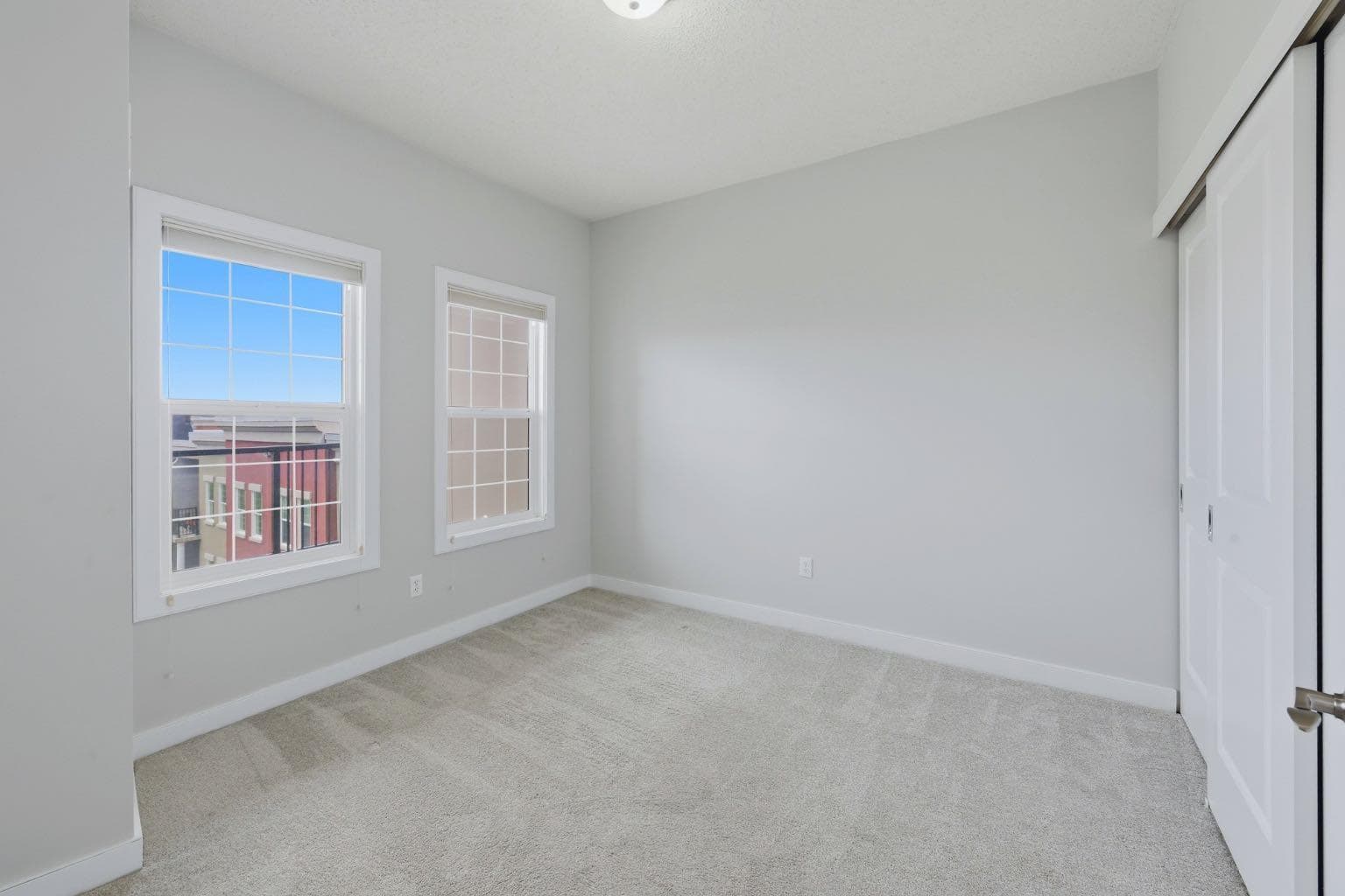 5605, 11811 Lake Fraser Drive SE