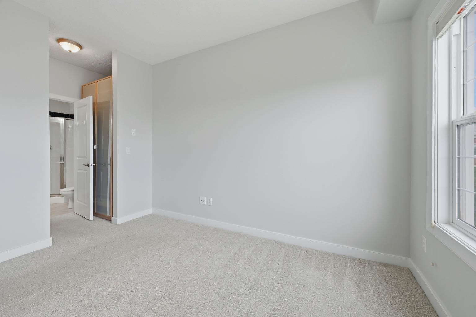 5605, 11811 Lake Fraser Drive SE