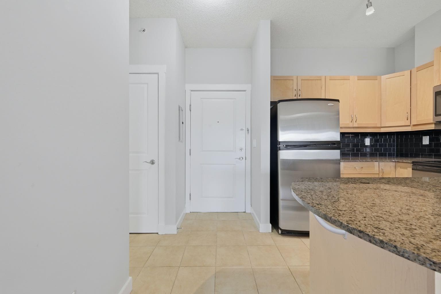 5605, 11811 Lake Fraser Drive SE
