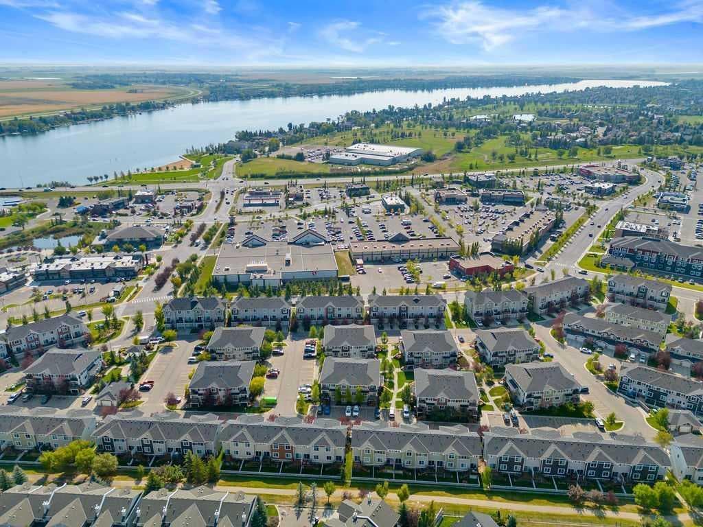 114, 300 Marina Drive 