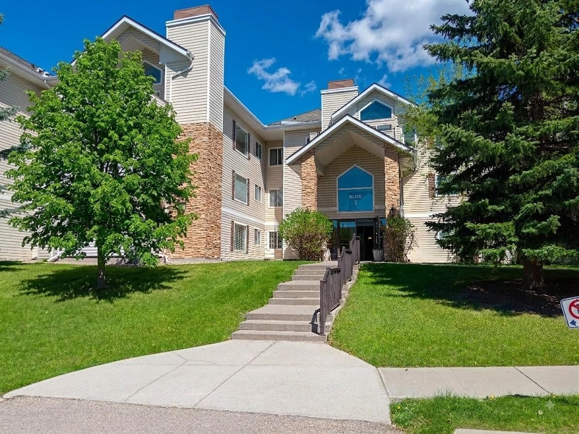 1207, 7451 Springbank Boulevard SW