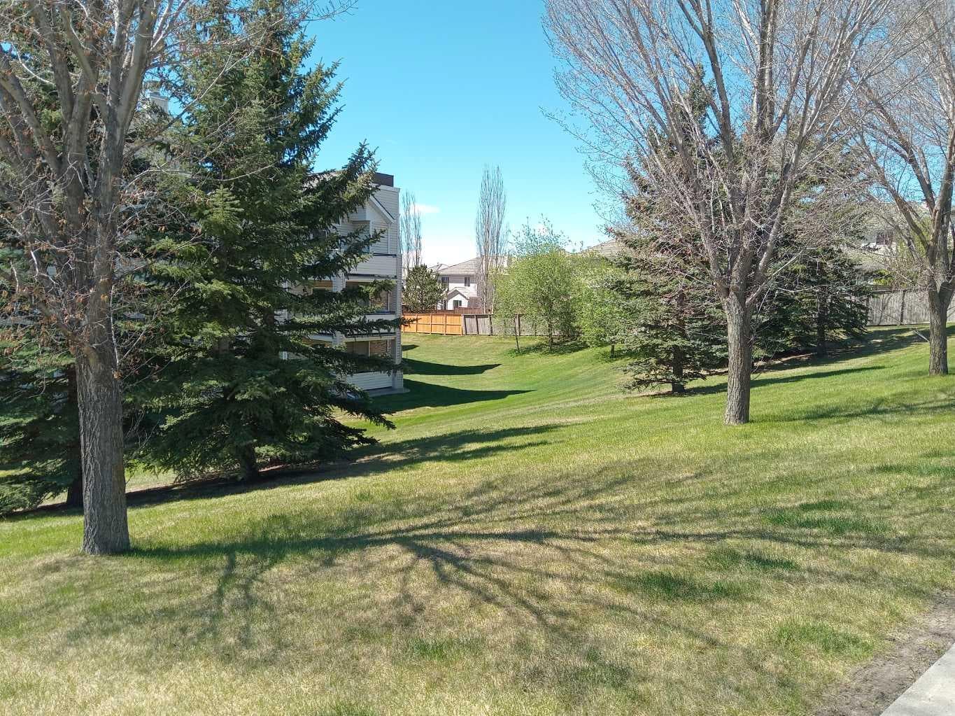 1207, 7451 Springbank Boulevard SW