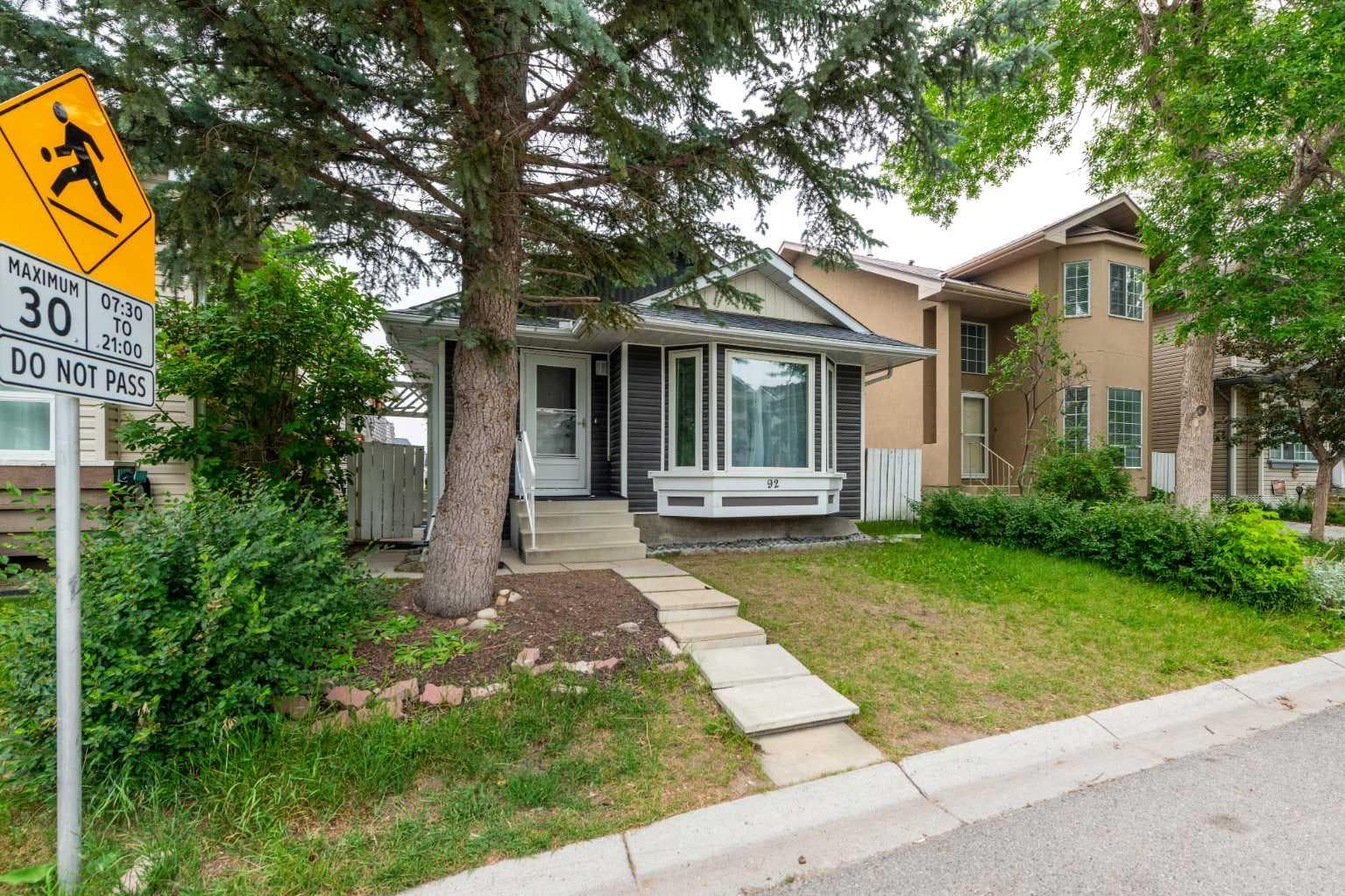 92 Martinwood Road NE