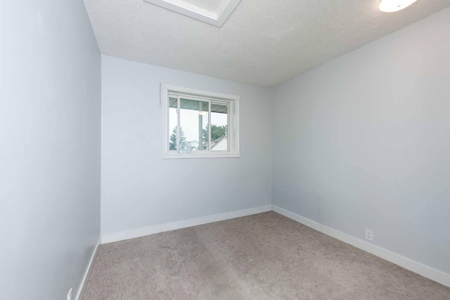 92 Martinwood Road NE