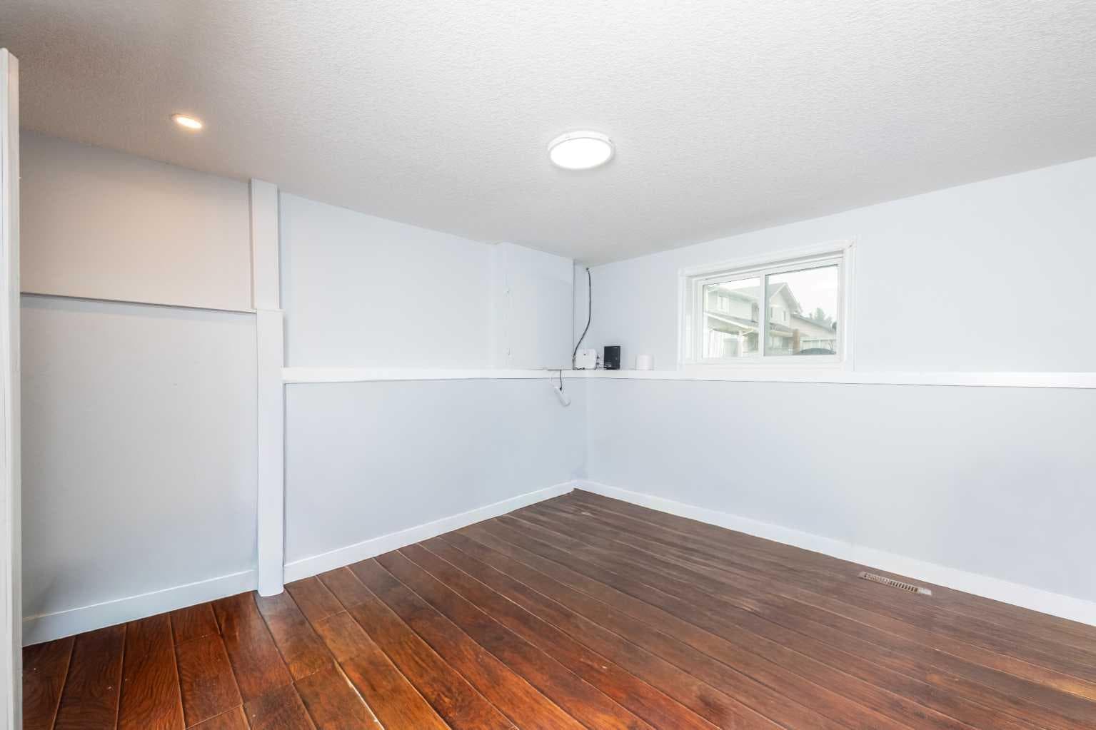 92 Martinwood Road NE