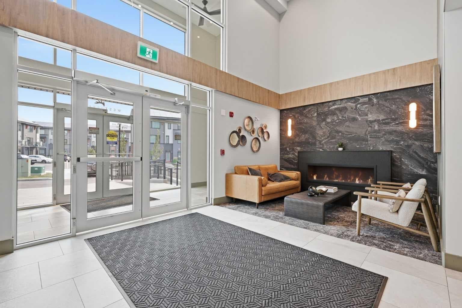 1410, 81 Arbour Lake View NW