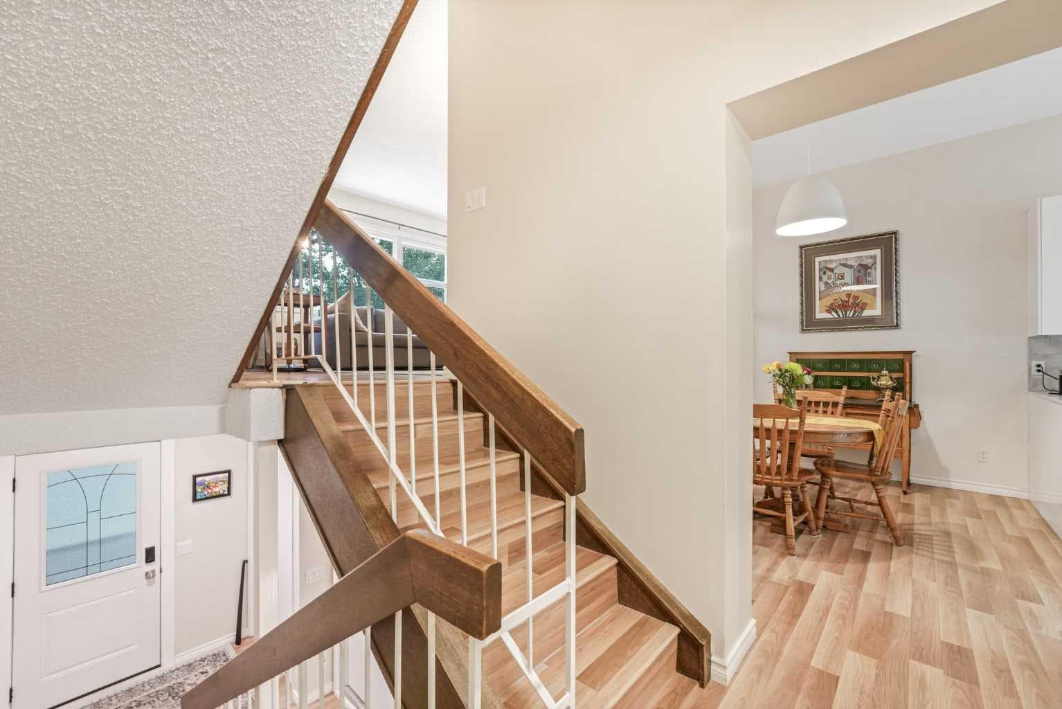 70 Brae Glen Lane SW