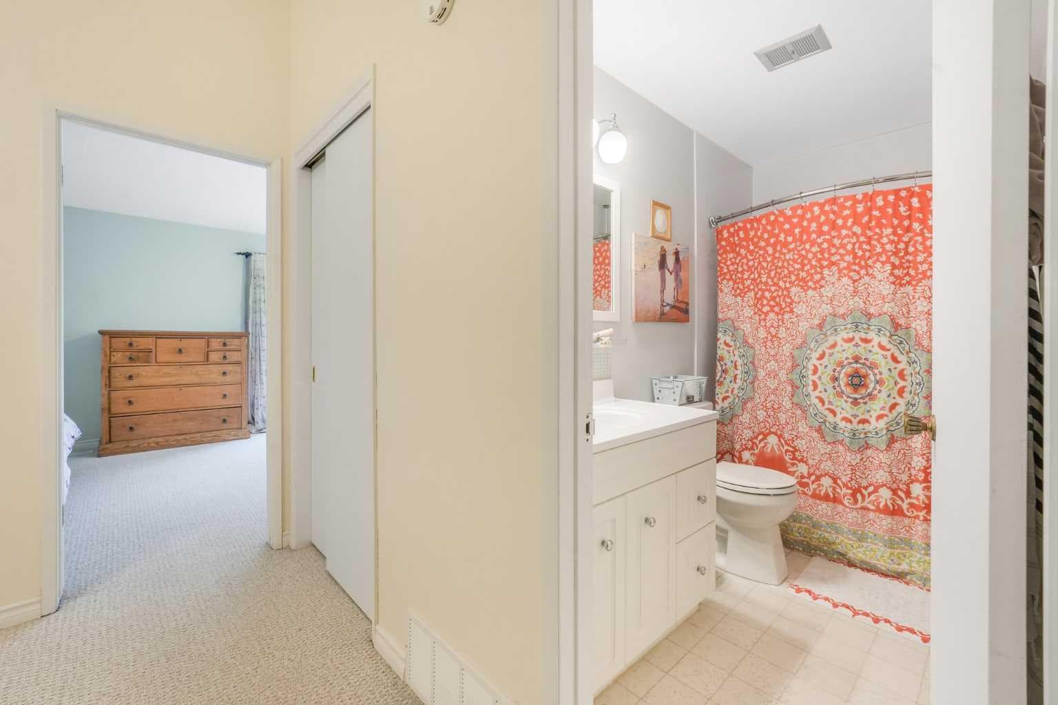 70 Brae Glen Lane SW