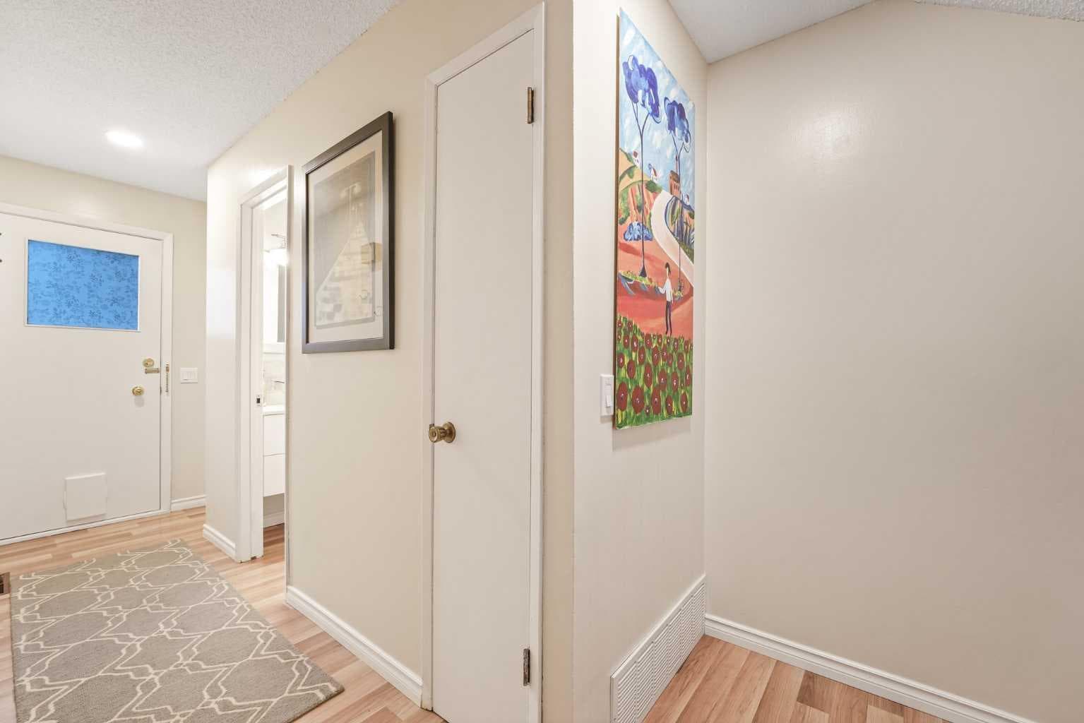 70 Brae Glen Lane SW