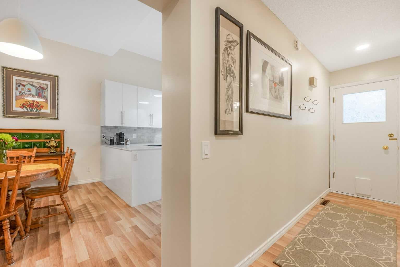 70 Brae Glen Lane SW