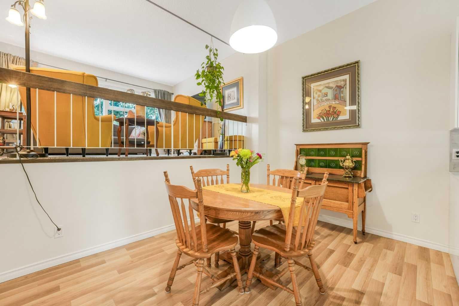 70 Brae Glen Lane SW