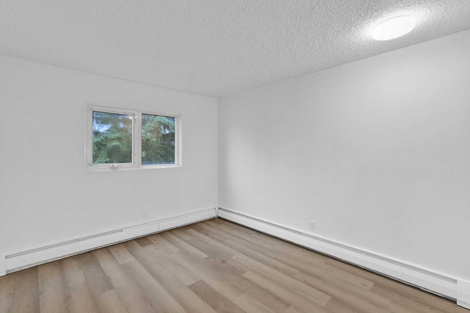 104, 6919 Elbow Drive SW