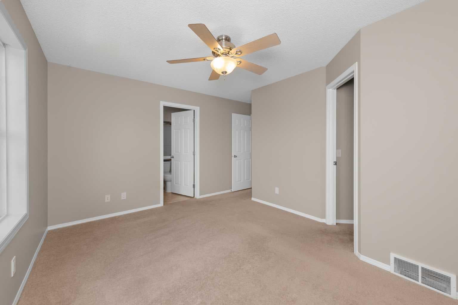 169 Everstone Drive SW
