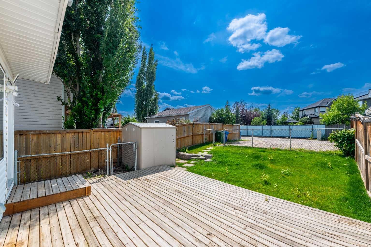 169 Everstone Drive SW
