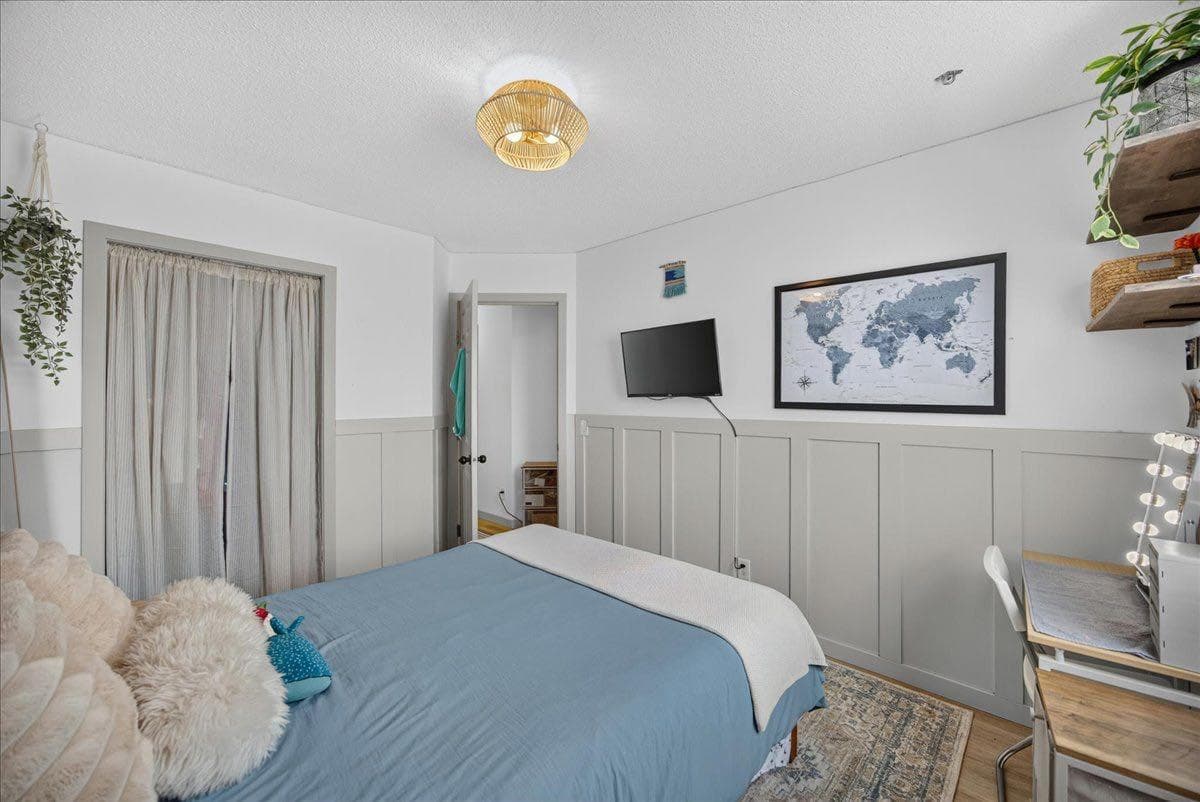 146 Sunset Road 