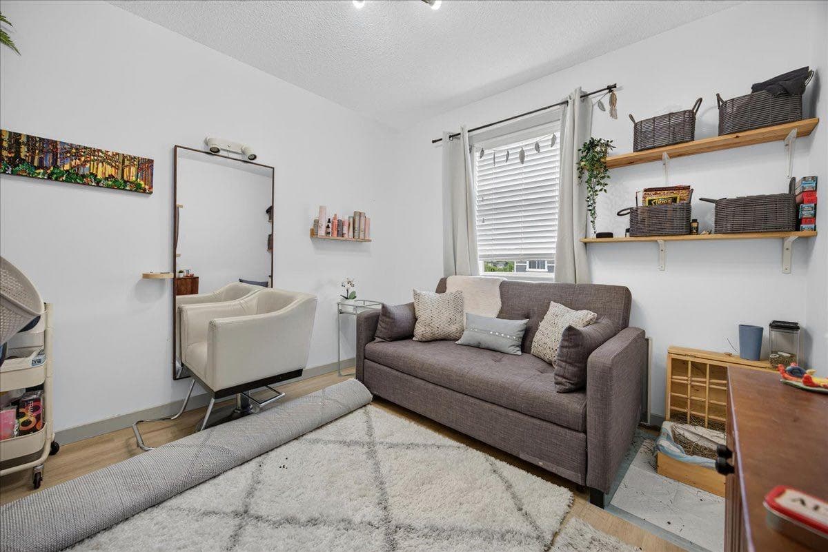 146 Sunset Road 