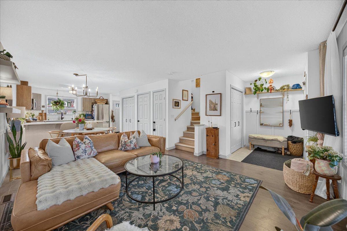 146 Sunset Road 