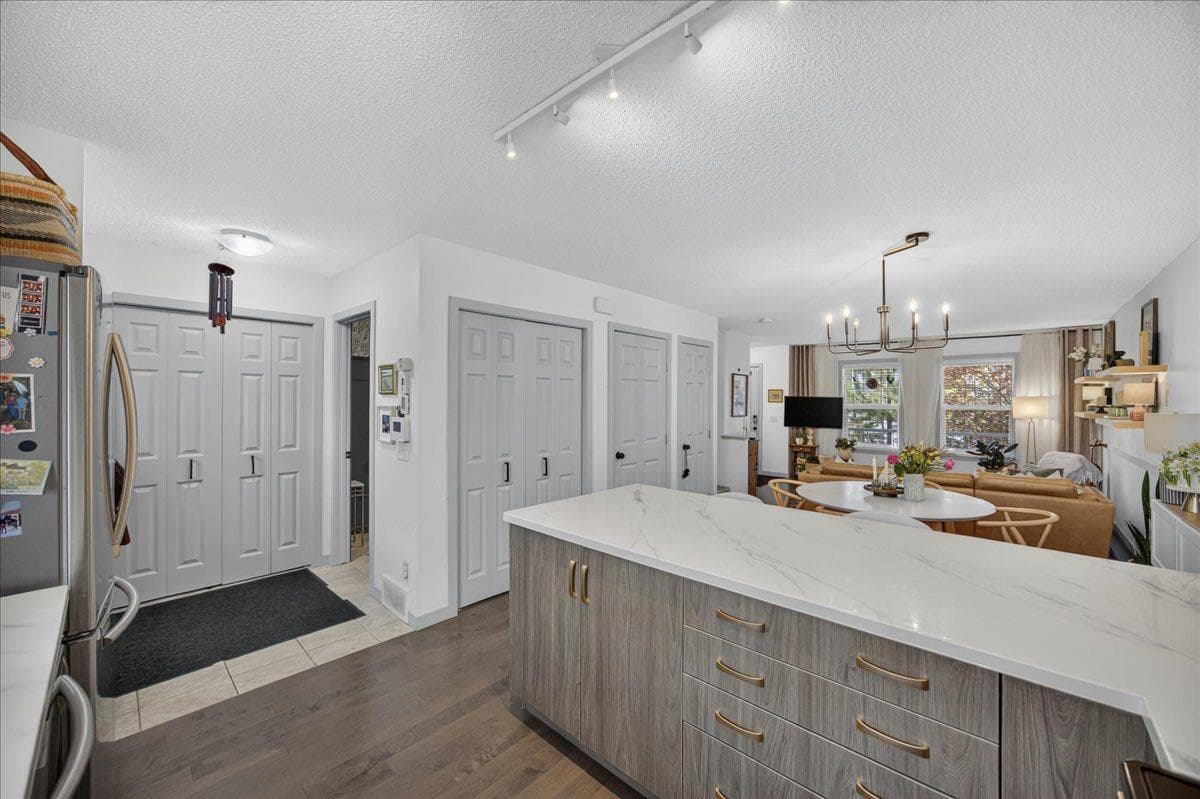 146 Sunset Road 