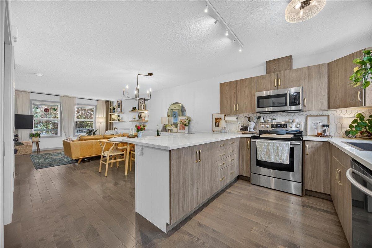 146 Sunset Road 