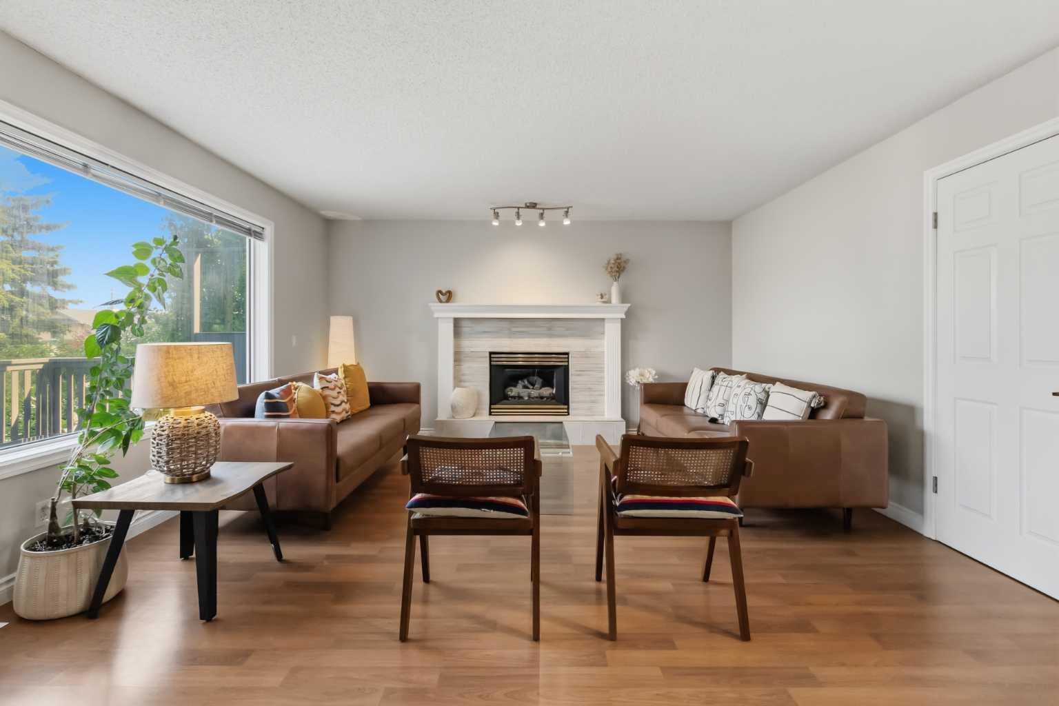 307 Hidden Cove NW