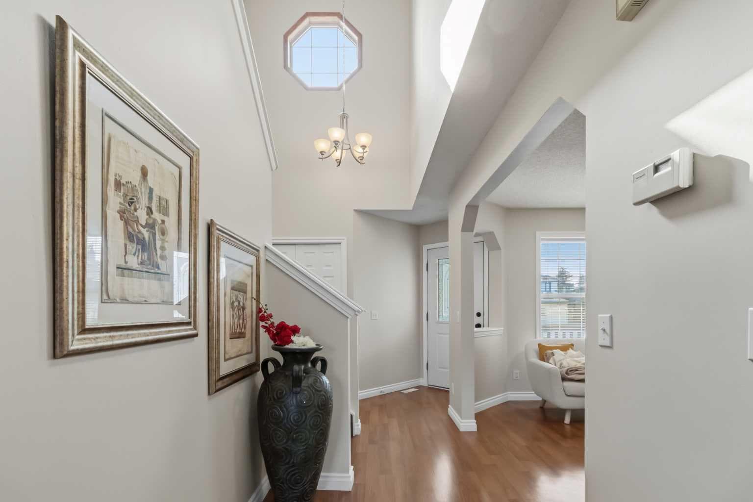 307 Hidden Cove NW