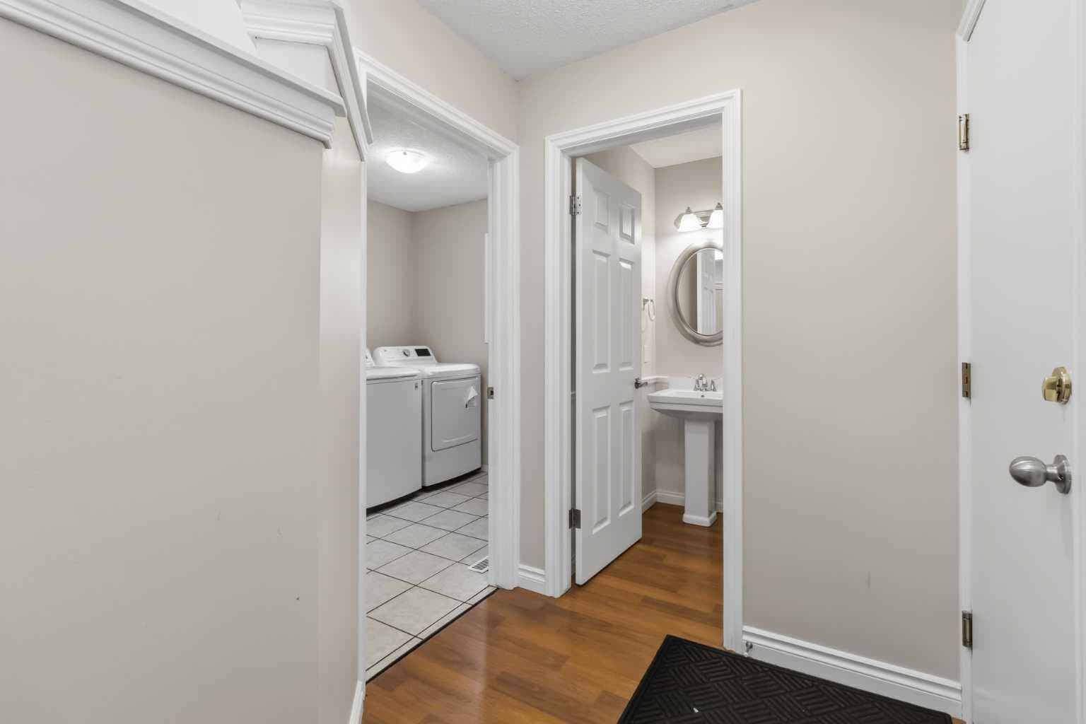 307 Hidden Cove NW