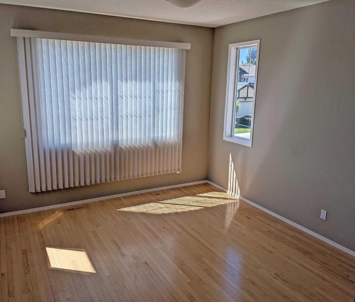 34 Coopers Close SW