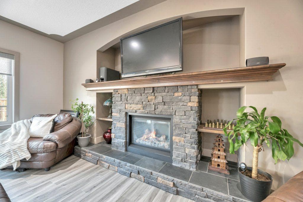 101 Hawkmere Place 