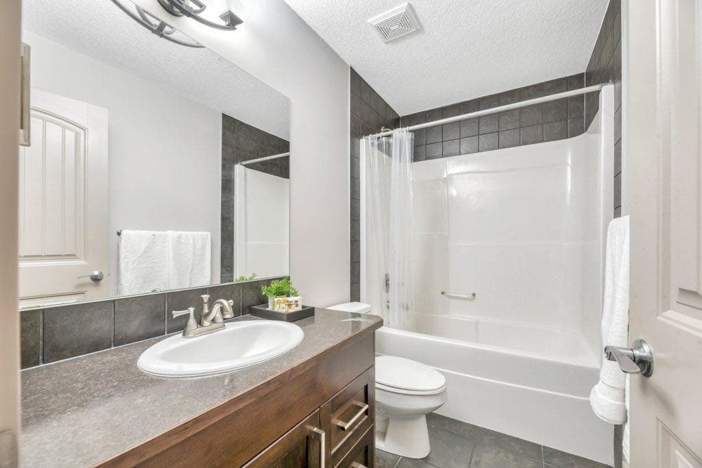 101 Hawkmere Place 