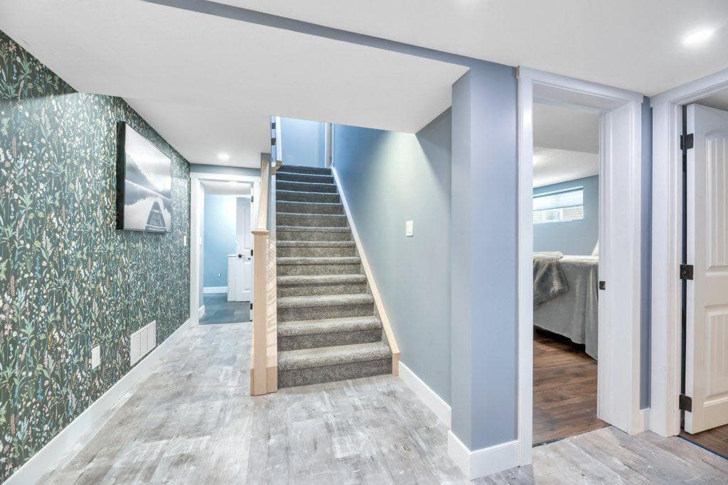101 Hawkmere Place 