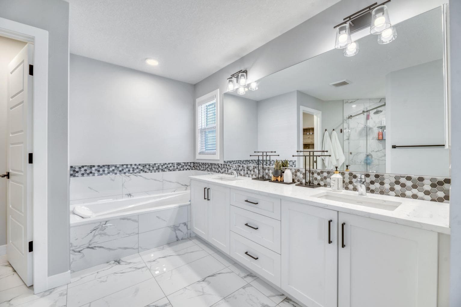 303 Dawson Harbour Court 