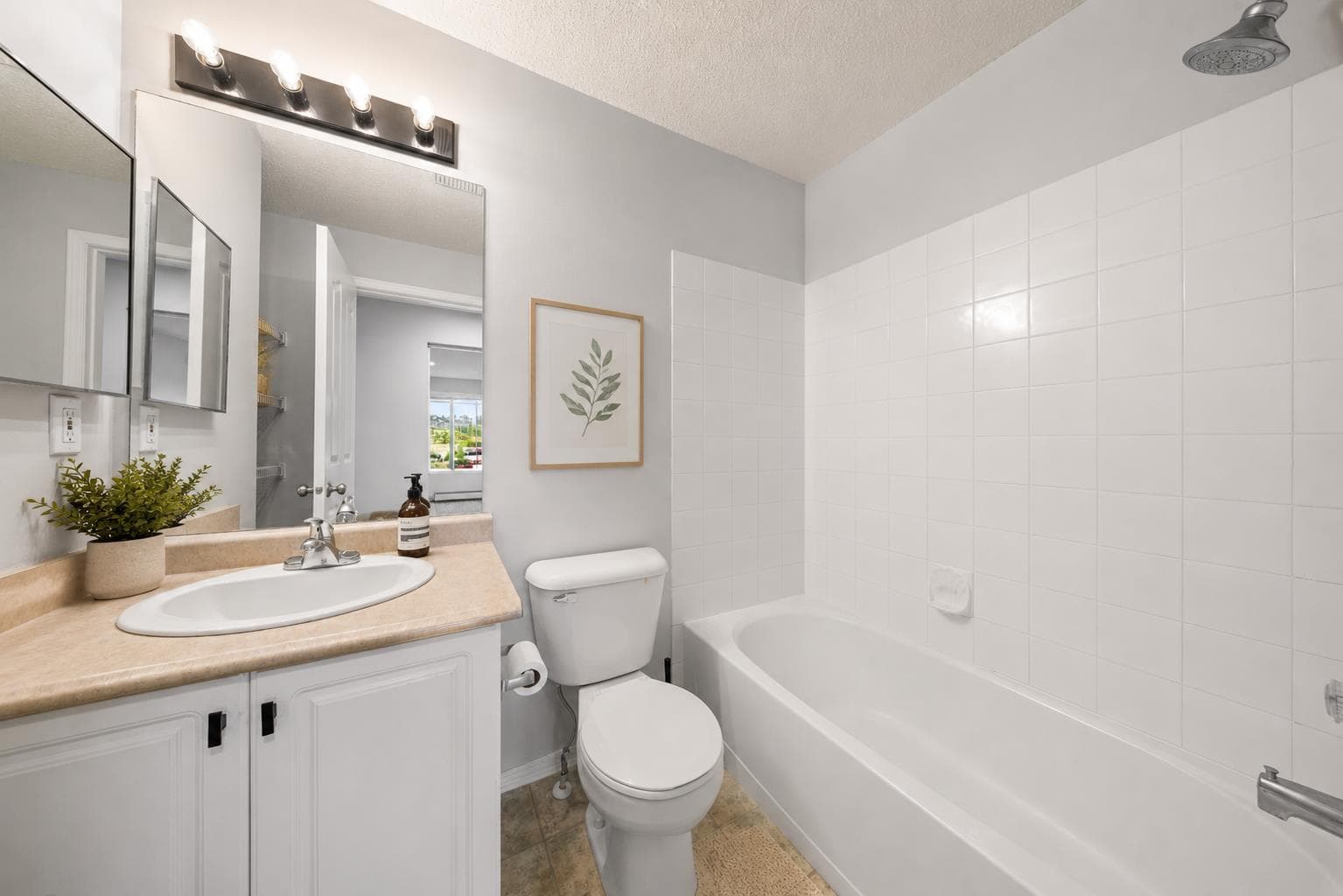 1314, 1314 Tuscarora Manor NW