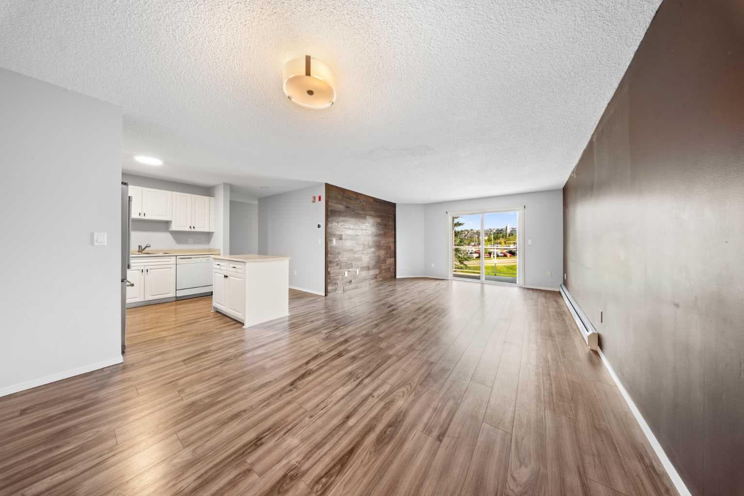 1314, 1314 Tuscarora Manor NW