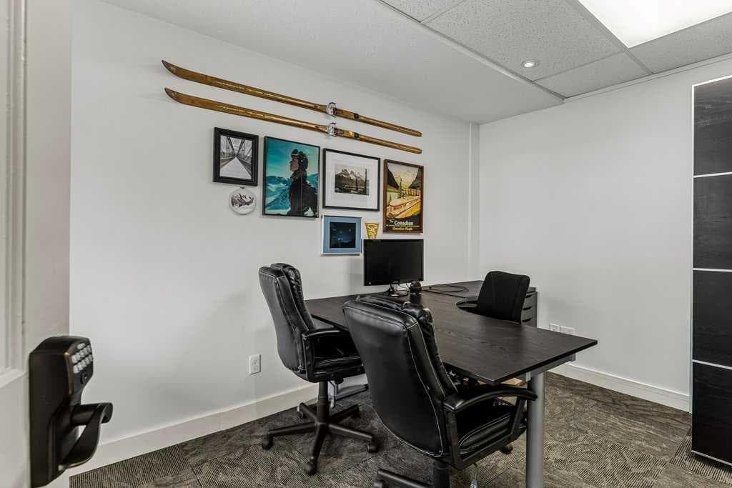104, 512 Bow Valley Trail 