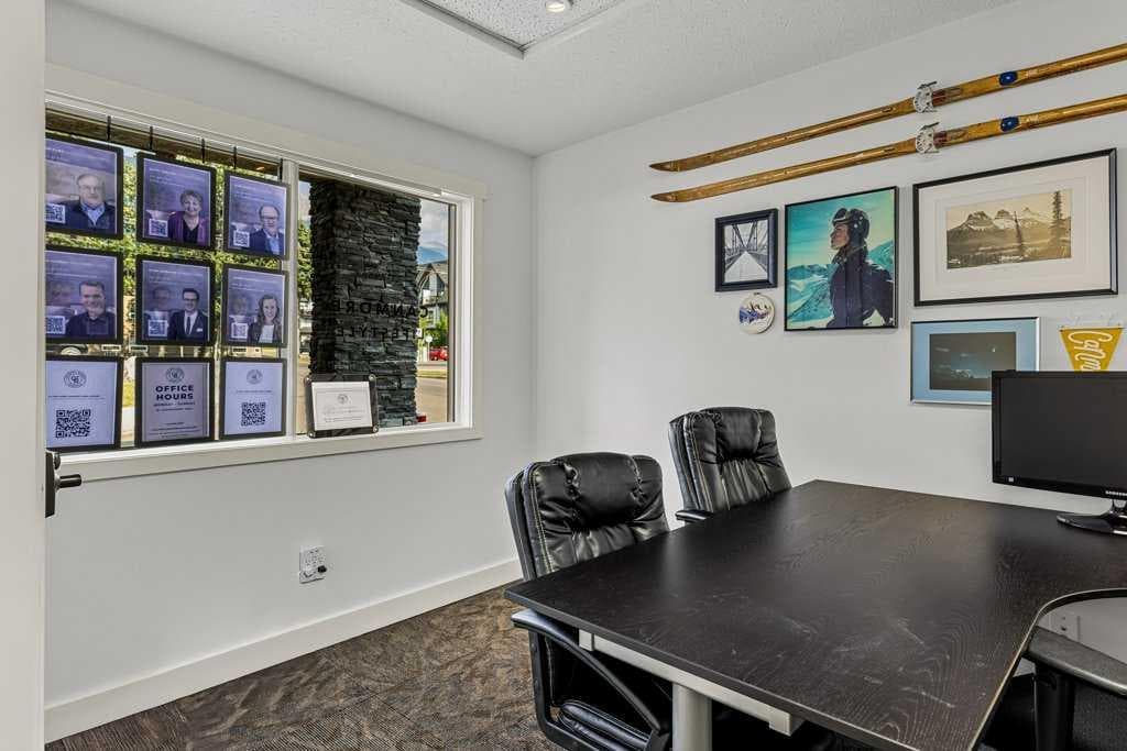 104, 512 Bow Valley Trail 