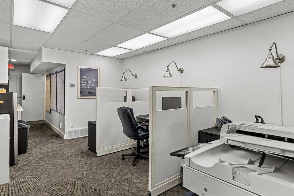 104, 512 Bow Valley Trail 