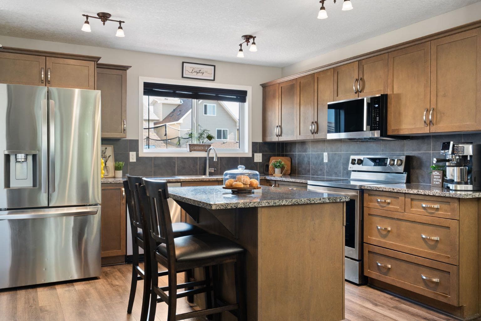 70 Walden Manor SE
