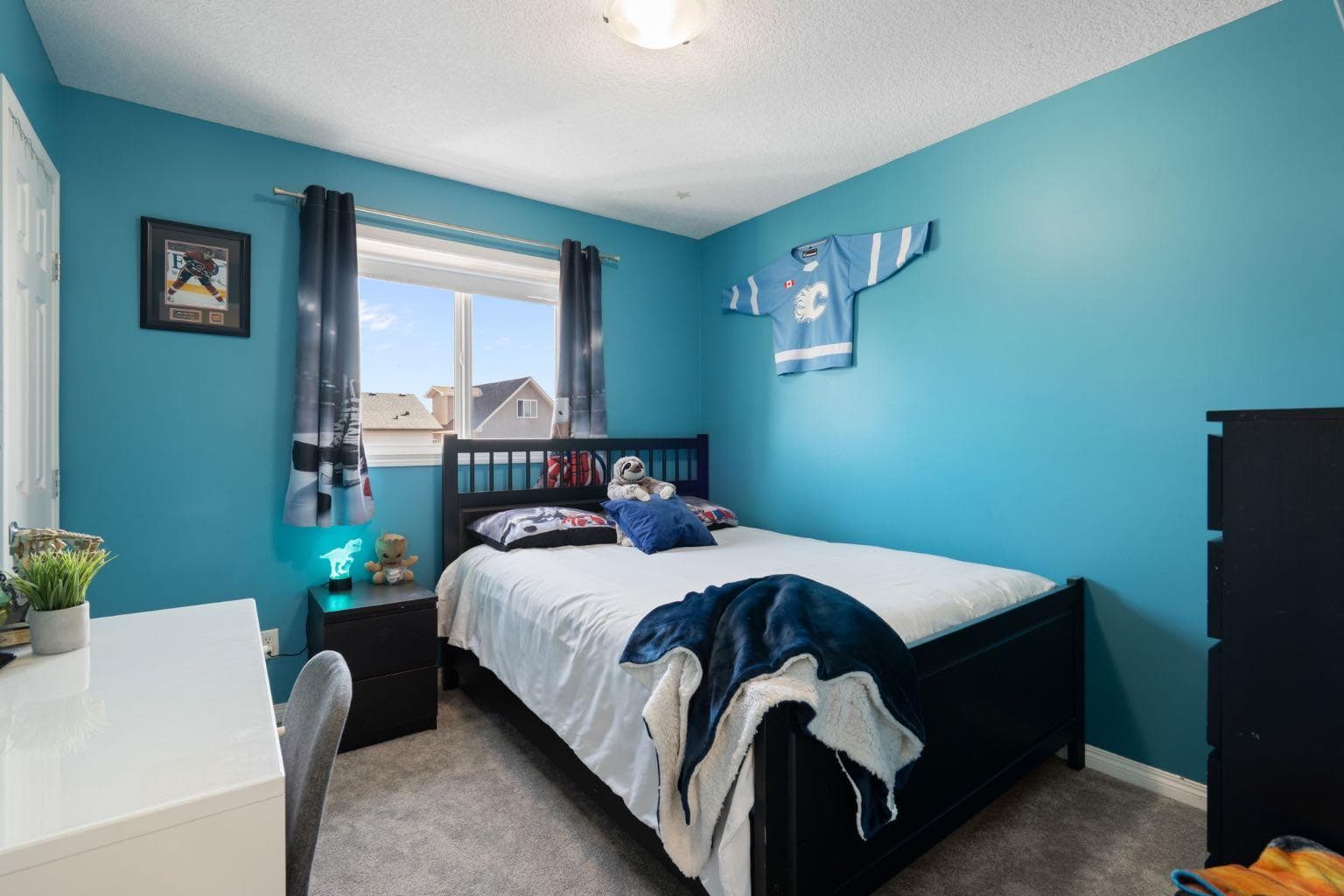70 Walden Manor SE