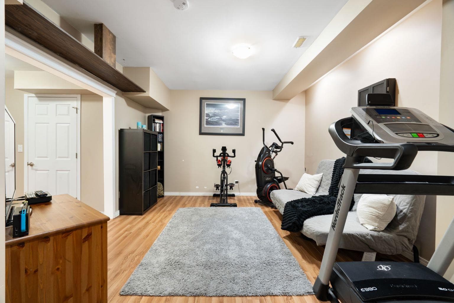 70 Walden Manor SE