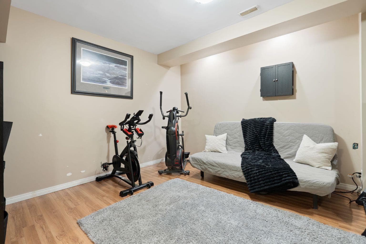 70 Walden Manor SE
