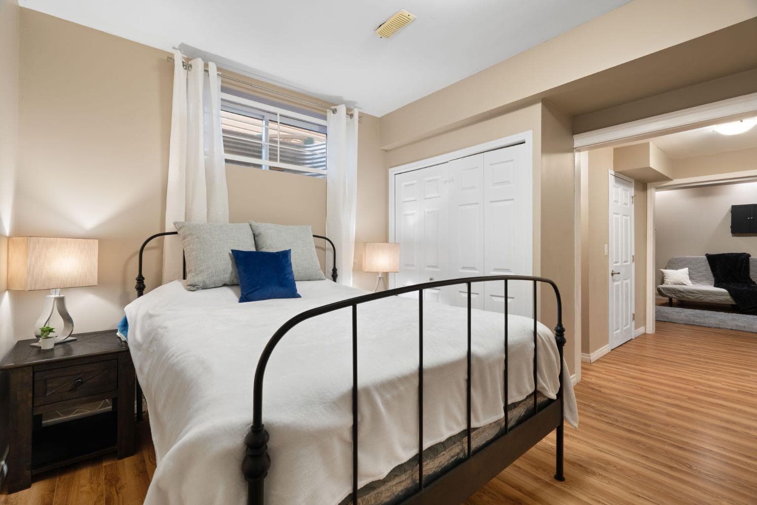 70 Walden Manor SE