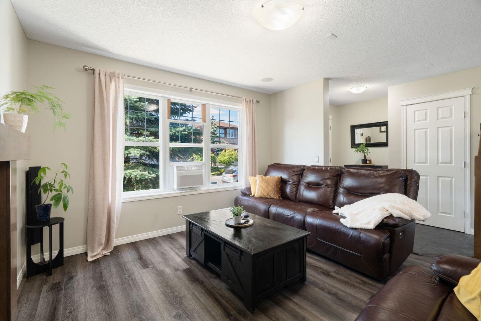 70 Walden Manor SE