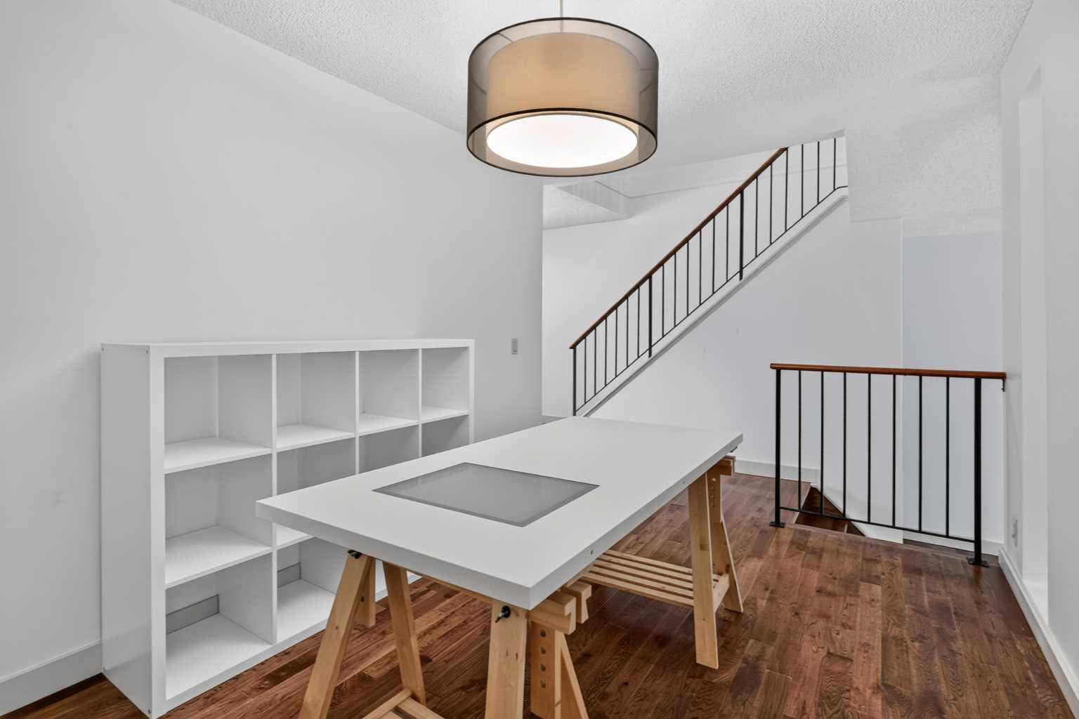 571 Point Mckay Grove NW